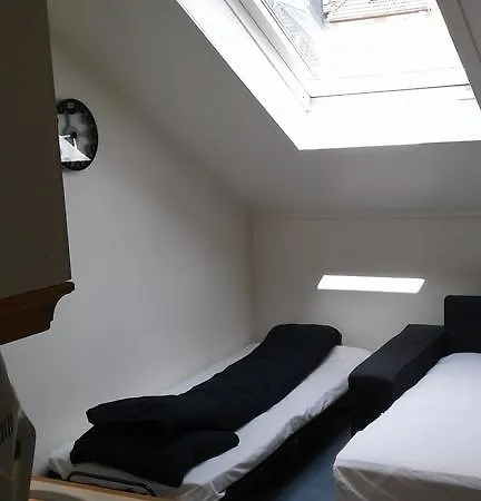 David Hybel Apartment *